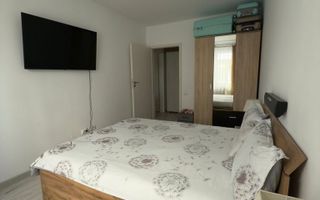 Apartament de vanzare/ Zona  Vivo - Poză 4