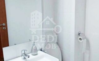 Apartament de vânzare cu 3 camere în zona Rogerius, Oradea - Poză 7