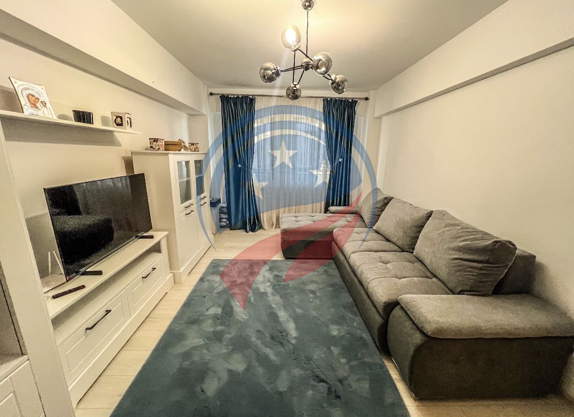 Inchiriez apartament central doua camere - Poză 1