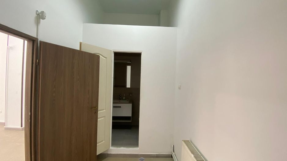 Spatiu comercial central Lugoj - Poză 5