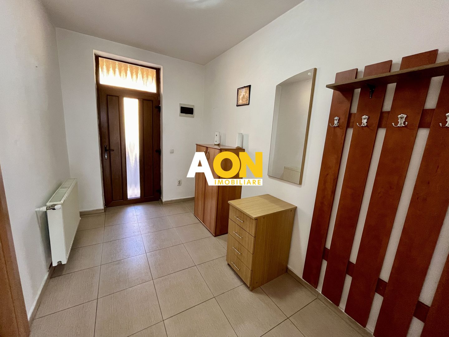 Casă de Tip Înșiruită, 3 Camere, Mobilată Complet, Zona Centru - Poză 19