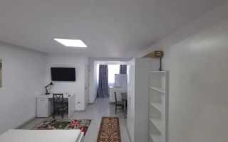 Chirie garsoniera bulevardul Saturn 32mp etaj 1 cu loc parcare - Poză 1