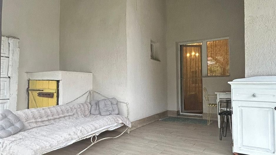 Vând casă zonă semicentrală - Poză 2