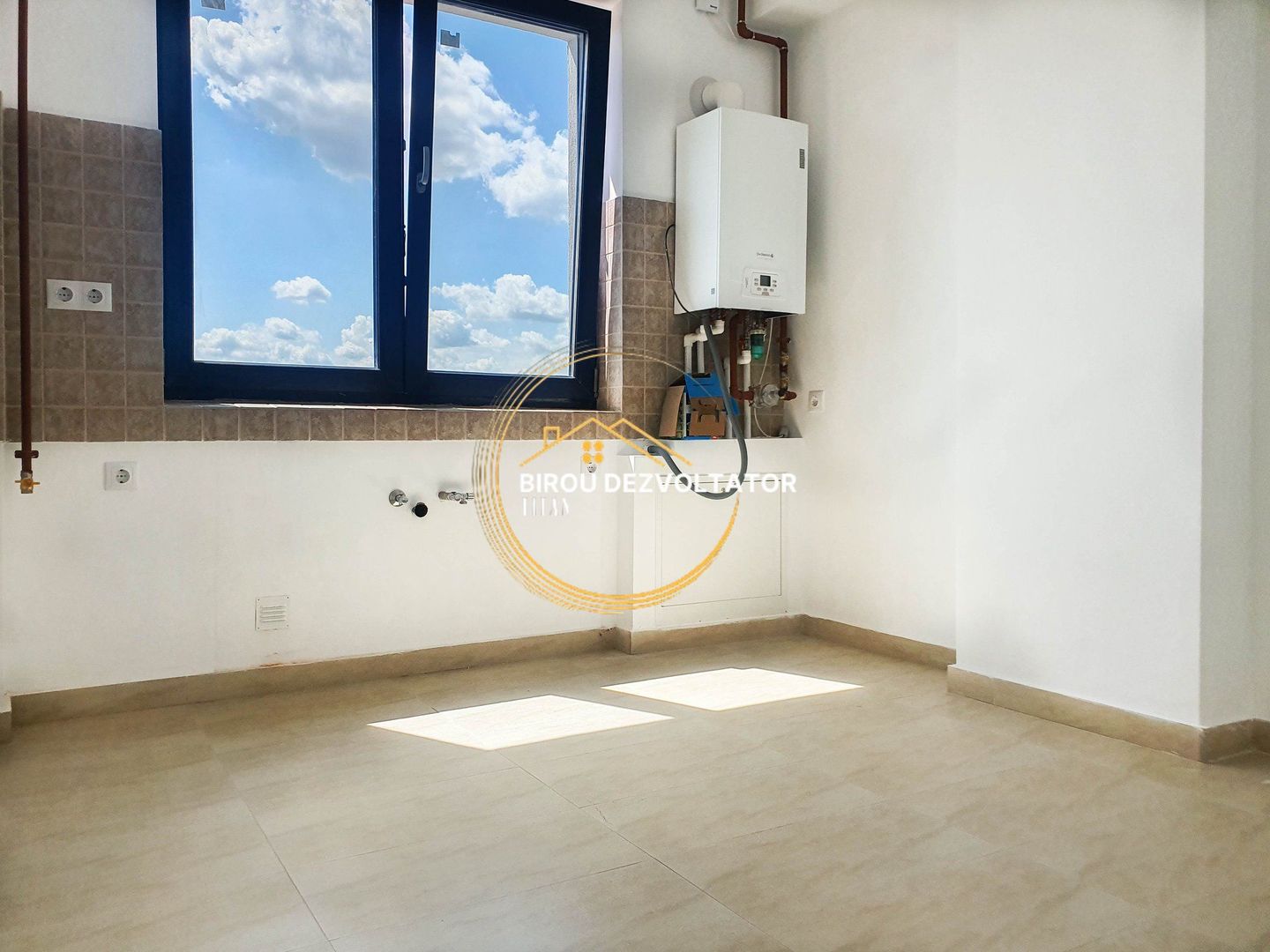 Investitie Zona verde titan pallady metrou Teclu ansmablu modern Promo - Poză 1