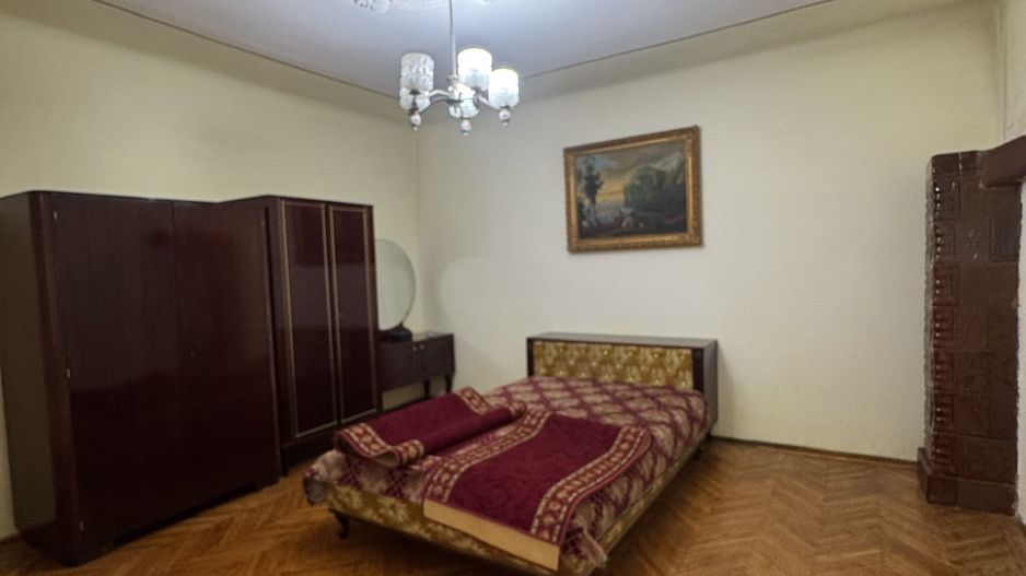 De vânzare Casă în Grădiște, curte + grădină proprie generoasă Arad - Poză 11