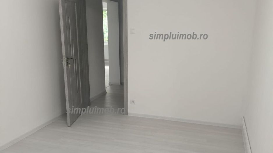 Apartament 3 camere Nitu Vasile - Poză 2