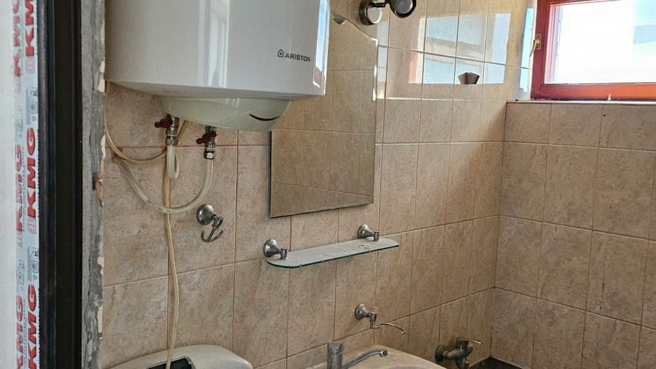 Vanzare - 2 camere, P-uri - Faleza - Poză 7