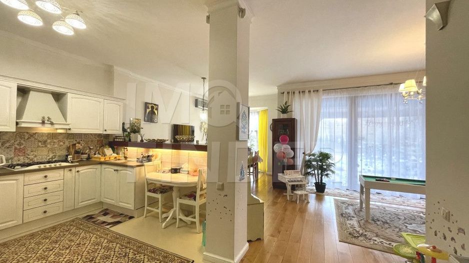 Vanzare casa individuala in Andrei Muresanu, teren 912 mp - Poză 9