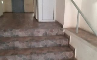 Închiriez apartament 2 camere nemobilat, Piața Muncii, pretabil birou - Poză 4