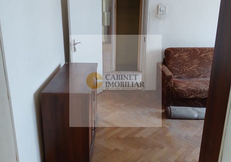 3 camere I Piata Mihail Kogalniceanu I De renovat I Etaj 4 - Poză 3