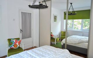 Apartament cu 2 camere, complet renovat, zonă Centrala. - Poză 7