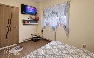 Apartament la casa cu terasa, zona Aradul nou - Poză 9