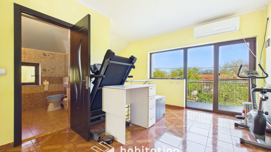 Casă individuală spațioasă și luminoasă cu garaj, în Mircea cel Bătrân - Poză 20