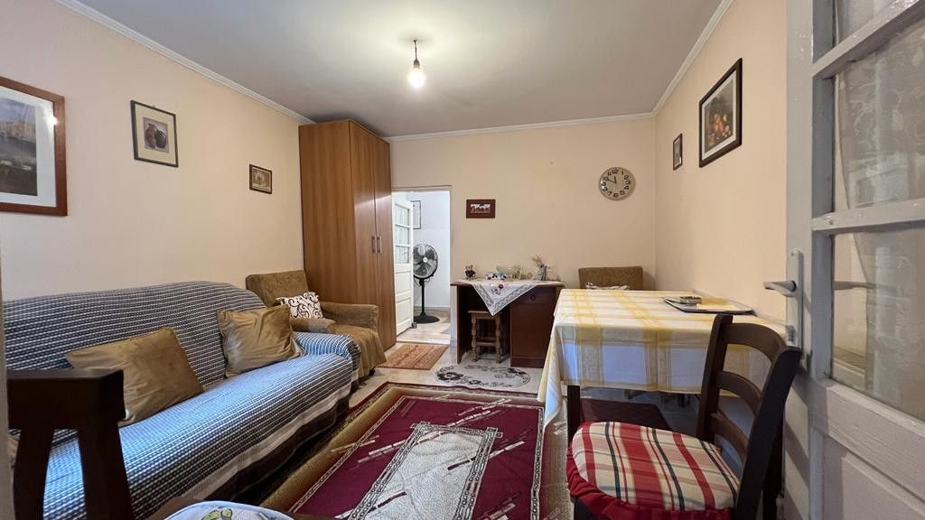 Dacia - Casa  4 camere, mobilată și utilată - Poză 12