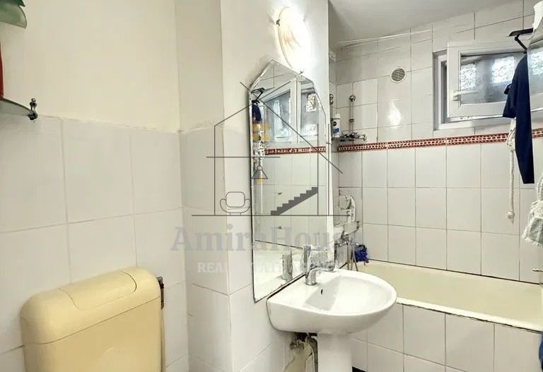 Apartament 3 camere si balcon zona Constantin Brancusi - Poză 15