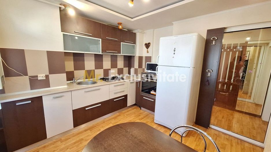 nchiriere apartament 2 camere modern Fratii Golesti - Poză 8