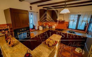 Cumpana - Casa Ideală pentru două familii. - Poză 26