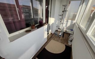 Apartament cu 3 Camere, decomandat  Cetate  Mercur  2 bai,boxa - Poză 8