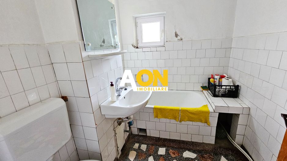 Apartament 3 camere, decomandat, zona Liceului Sportiv - Poză 10