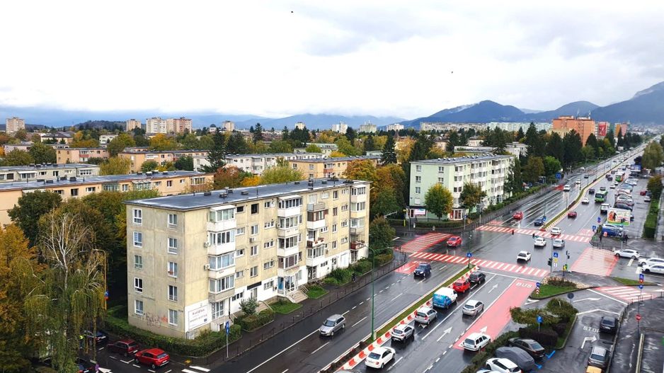 Apartament spațios cu 3 camere și 2 băi – zona Ciucaș / Astra - Poză 2