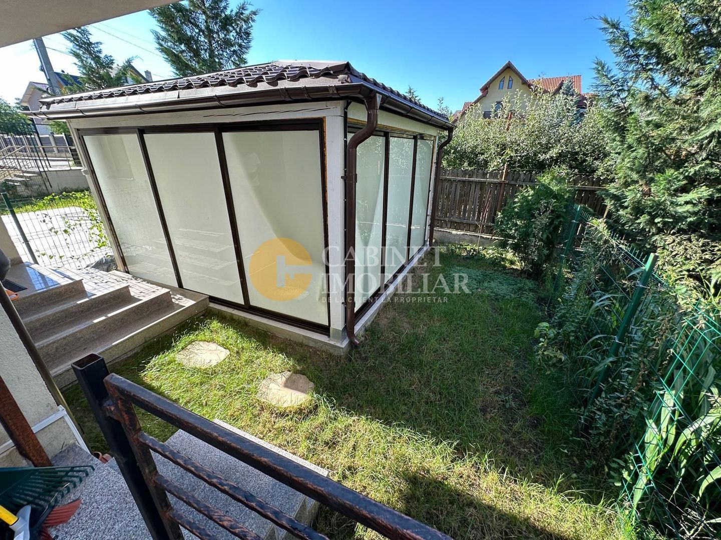 APARTAMENT 2 CAMERE - 122mp CU TERASA SI GRADINA - VALEA LUPULUI - Poză 9