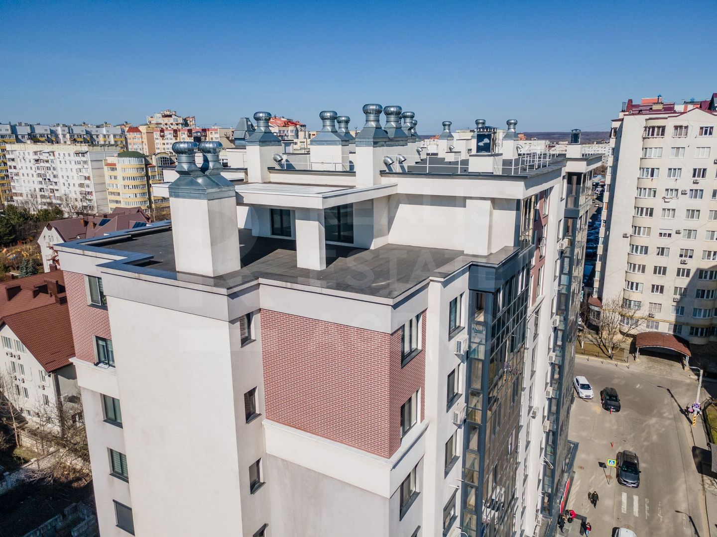 Vânzare, penthouse, 4 camere, strada Ion Buzdugan, Buiucani. - Poză 2