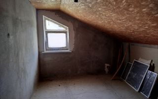 Apartament Spațios cu 3 Camere-Chetrosu Anenii Noi - Poză 16