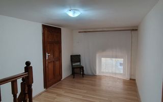De vânzare apartament la casă, Piața Republicii, Agnita - Poză 3