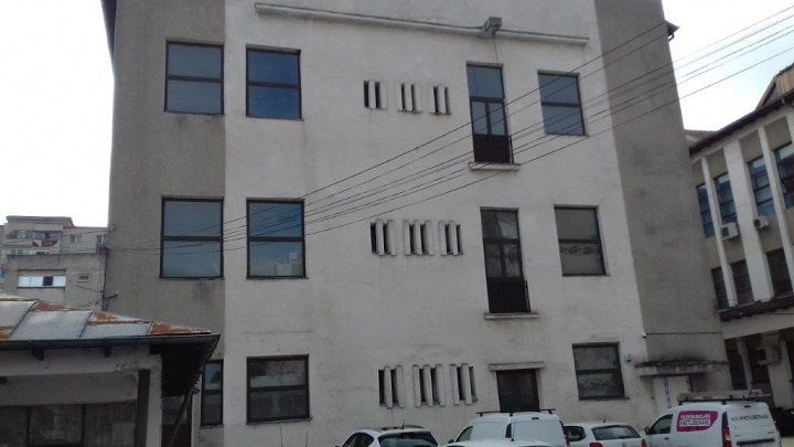 Cladire comerciala Alexandria - Poză 4