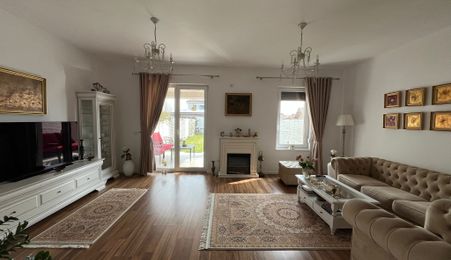 Ocazie! Casă înșiruită în Dumbrăvița, zona Cora