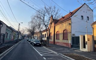 Casa de vanzare, ultracentral/ zona Parcului Bratianu- 370.000 eur neg - Poză 5