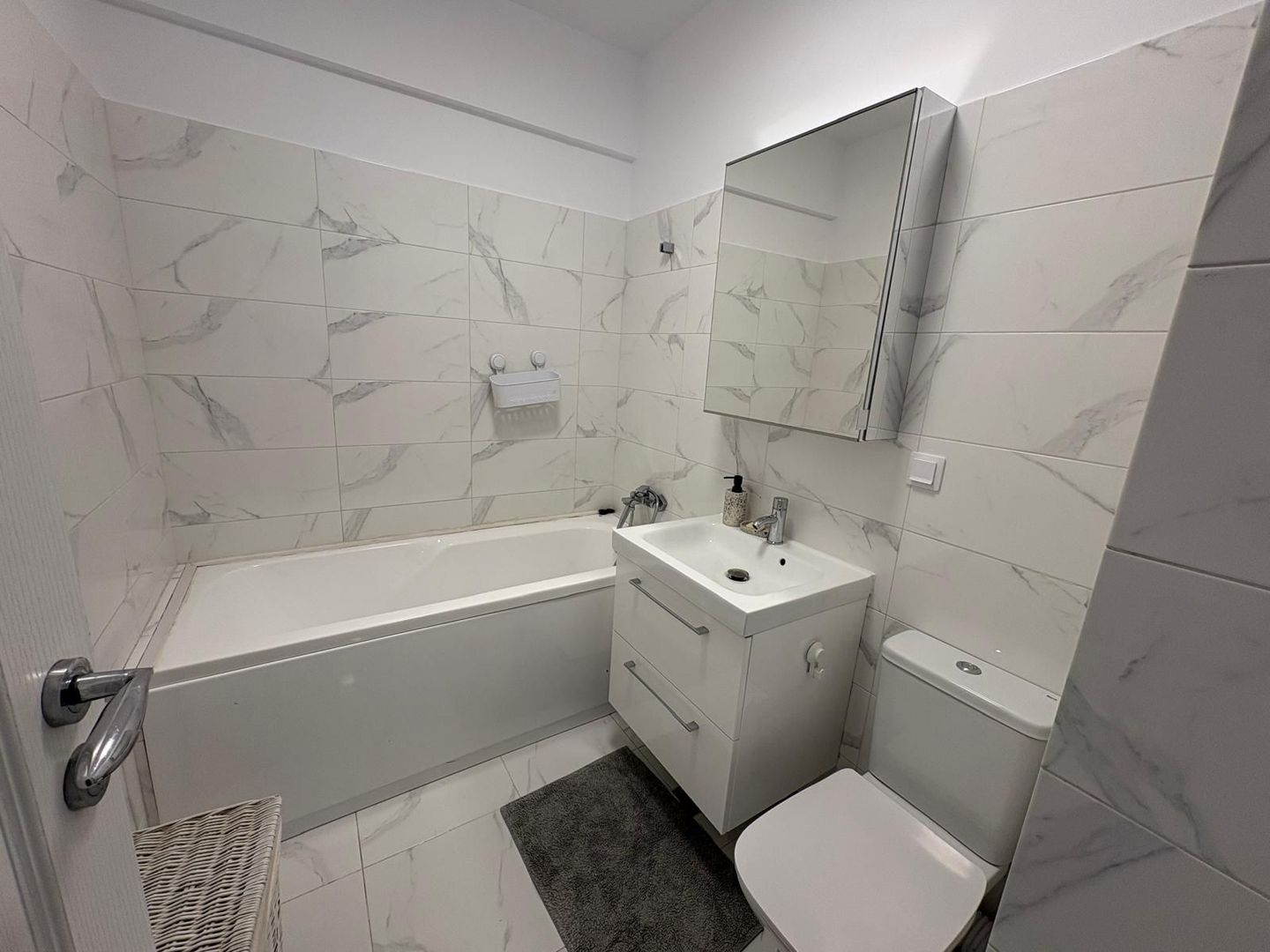 AP. 2 CAMERE- METROPOLITAN, PARCARE SUBTERANA, CENTRALA, METROU 5 MIN - Poză 10