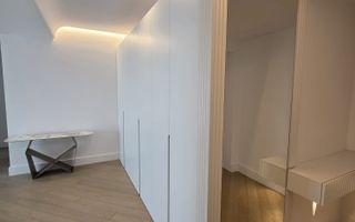 VANZARE APARTAMENT 101MP | 3 CAMERE | MOBILAT-UTILAT LUX | TERASA 26MP - Poză 7
