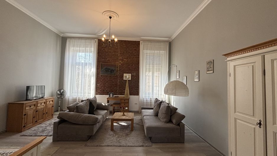 Apartament cu o camera în clădire istorică ,zona Maria - Poză 27