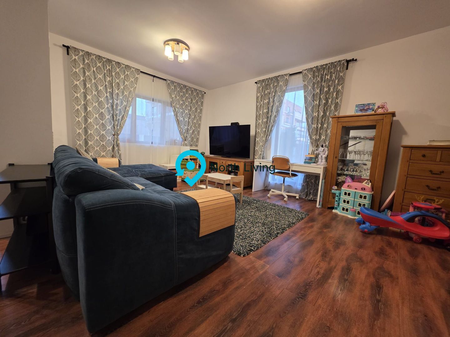 Casa 4 camere + curte 300 mp Tunari - Poză 22