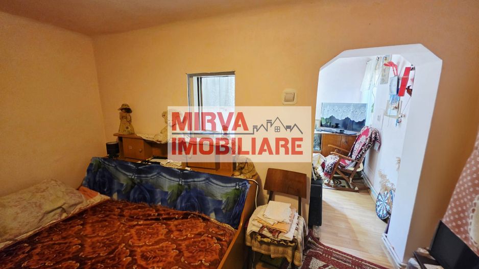 Casă 4 camere, 685 mp teren, renovată 2011 – Mănești, Zalhanaua - Poză 42