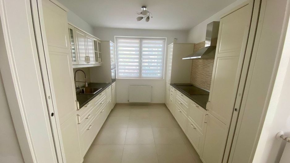 Vila de inchiriat| 4 camere complexul rezidential Corbeanca Park - Poză 12