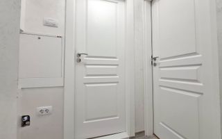 Liber, apartament 2 camere, 53 mp, Nicolina - Belvedere, baie cu geam - Poză 9