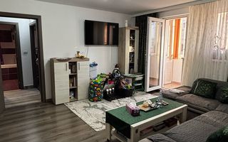 Apartament renovat cu 2 camere de vânzare in Sebeș - Poză 1