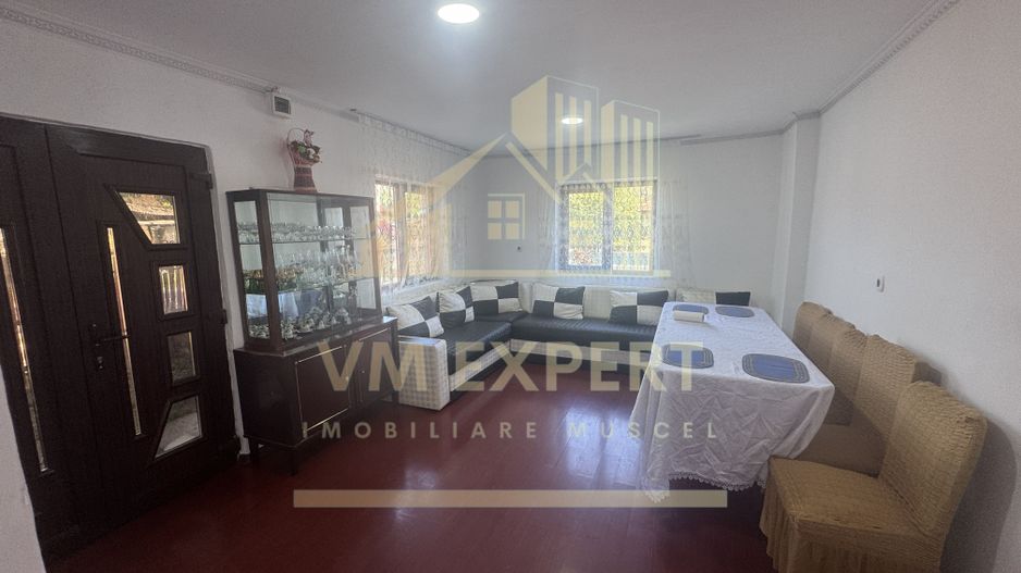 CASA DE VANZARE CU 4 CAMERE, APA SARATA, CAMPULUNG - Poză 16