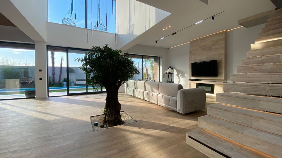 VILA SUPERBA UNICATA ZONA DE NORD CORBEANCA - Poză 1