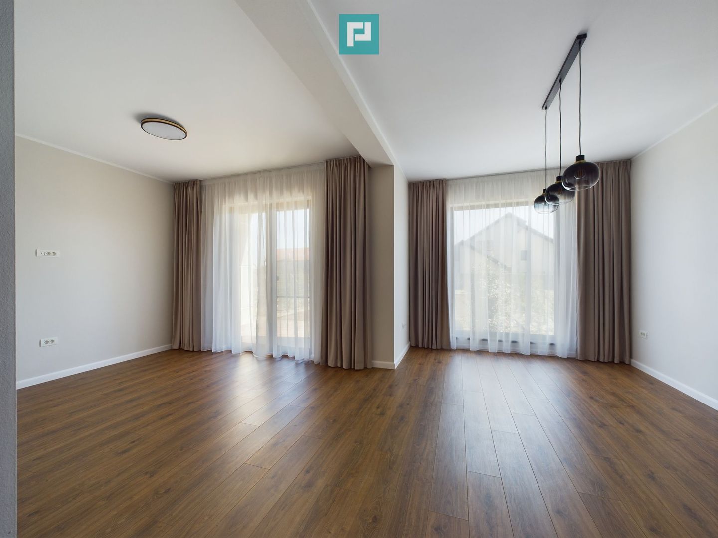 Duplex 1/2 în Moşniţa Nouă - Poză 5