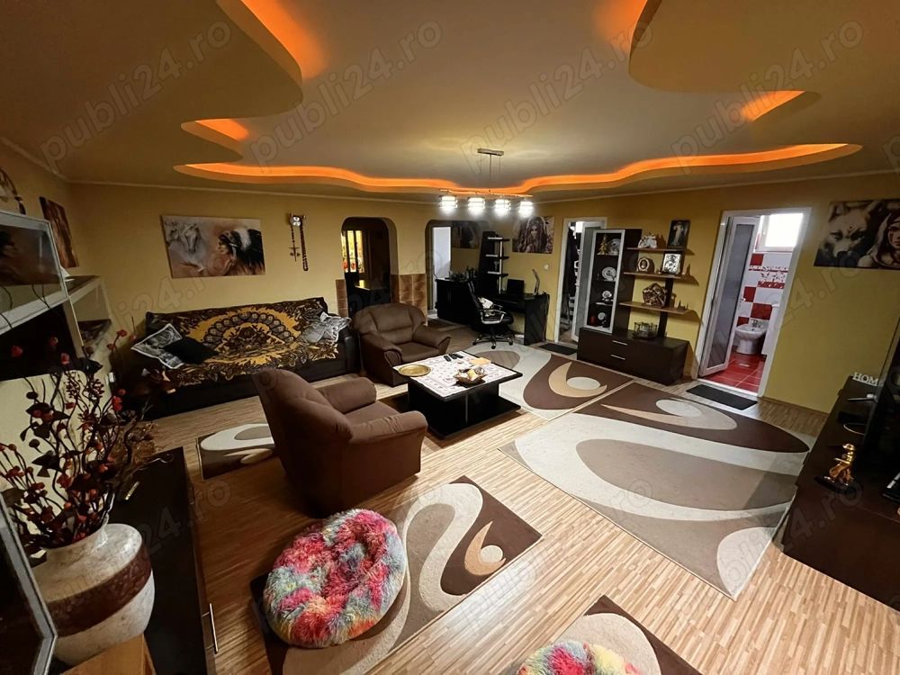 BRASADAS vinde proprietate cu 2 case 5 cam 6 ari Botizului. - Poză 10