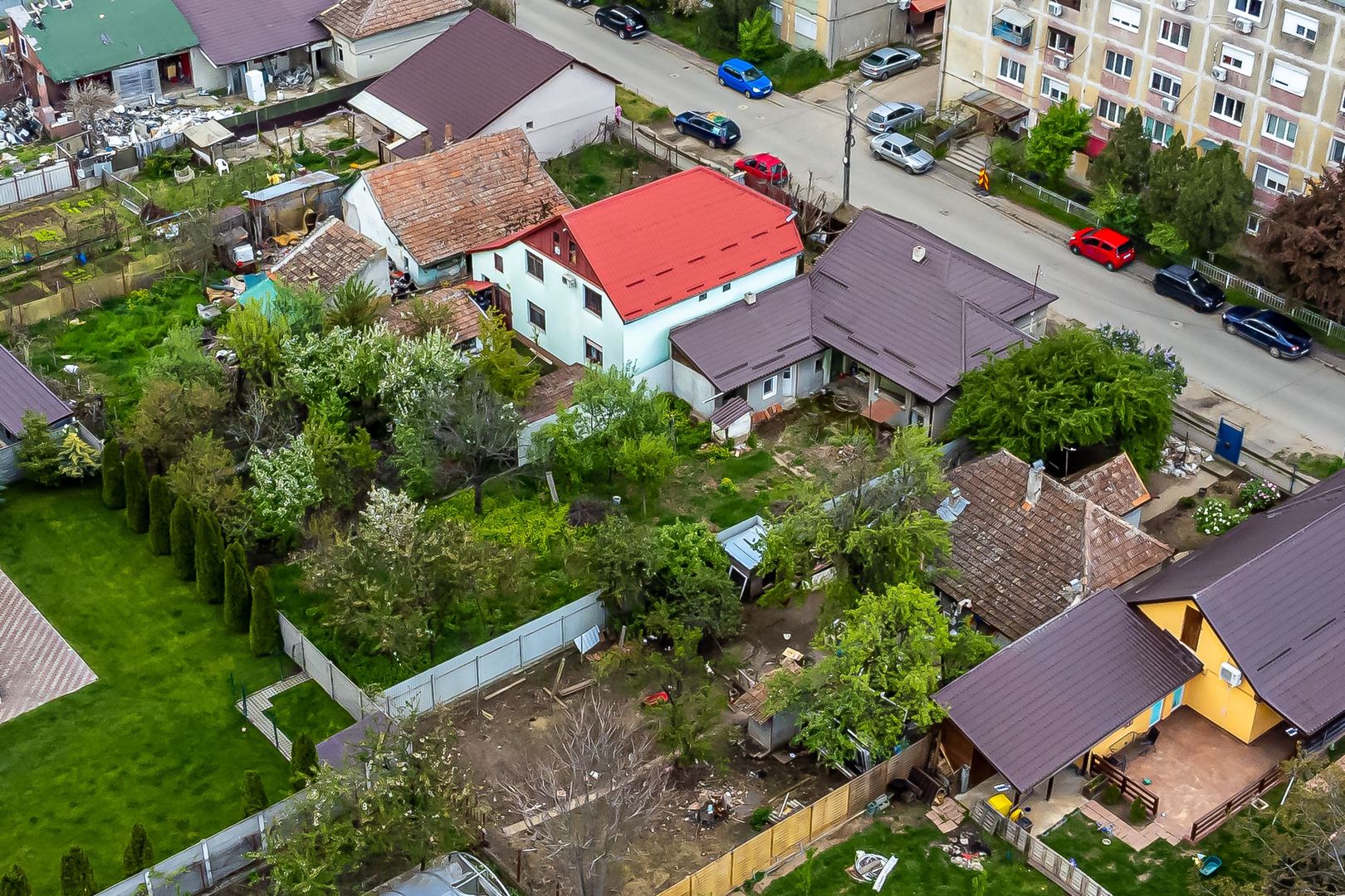 Teren spațios cu casă veche in Vlaicu - Poză 3