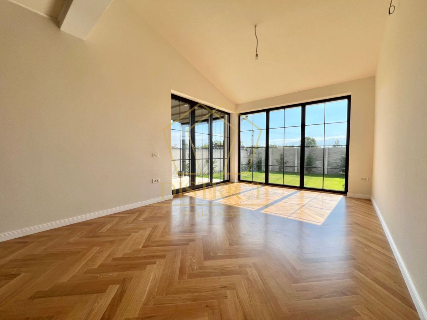 Duplex superb cu 5 camere | Braytim - Poză 2