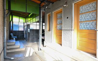 Casa cu 6 camere de vanzare | Zona Ultracentrala, Baicoi | Comision 0% - Poză 22