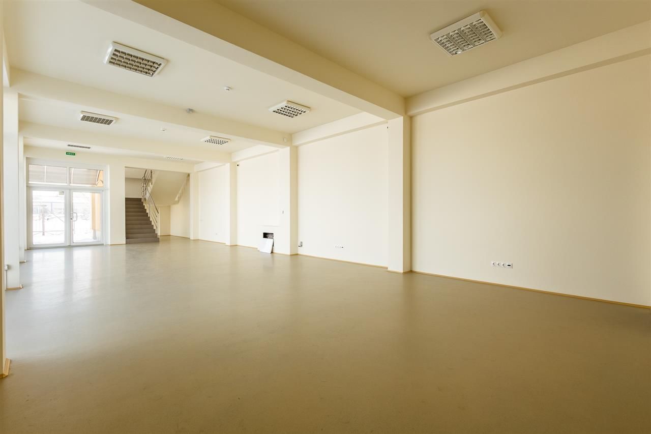 Spatiu comercial nou, componenta si dotari apreciabile, Calea Bucuresti, Brasov - Poză 18