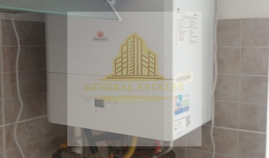 Ap. 3 camere etaj 1 cu parcare - Poză 4