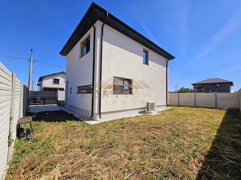 De vanzare casa 4 camere in comuna Berceni - Poză 6