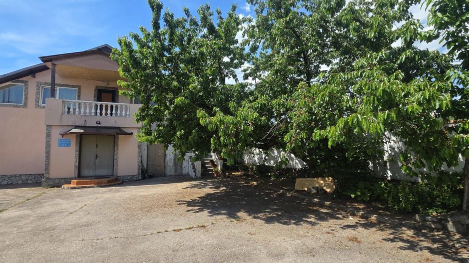 Pensiune cu acces direct la Dunare si teren de peste 6.000 mp, Berzasca - Poză 11